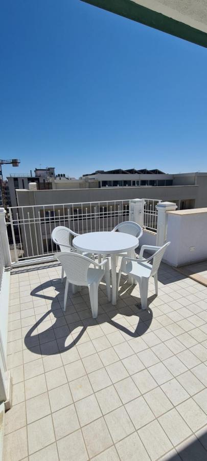 Rubino Apartments A 100Metri Dal Mare Риччоне Экстерьер фото